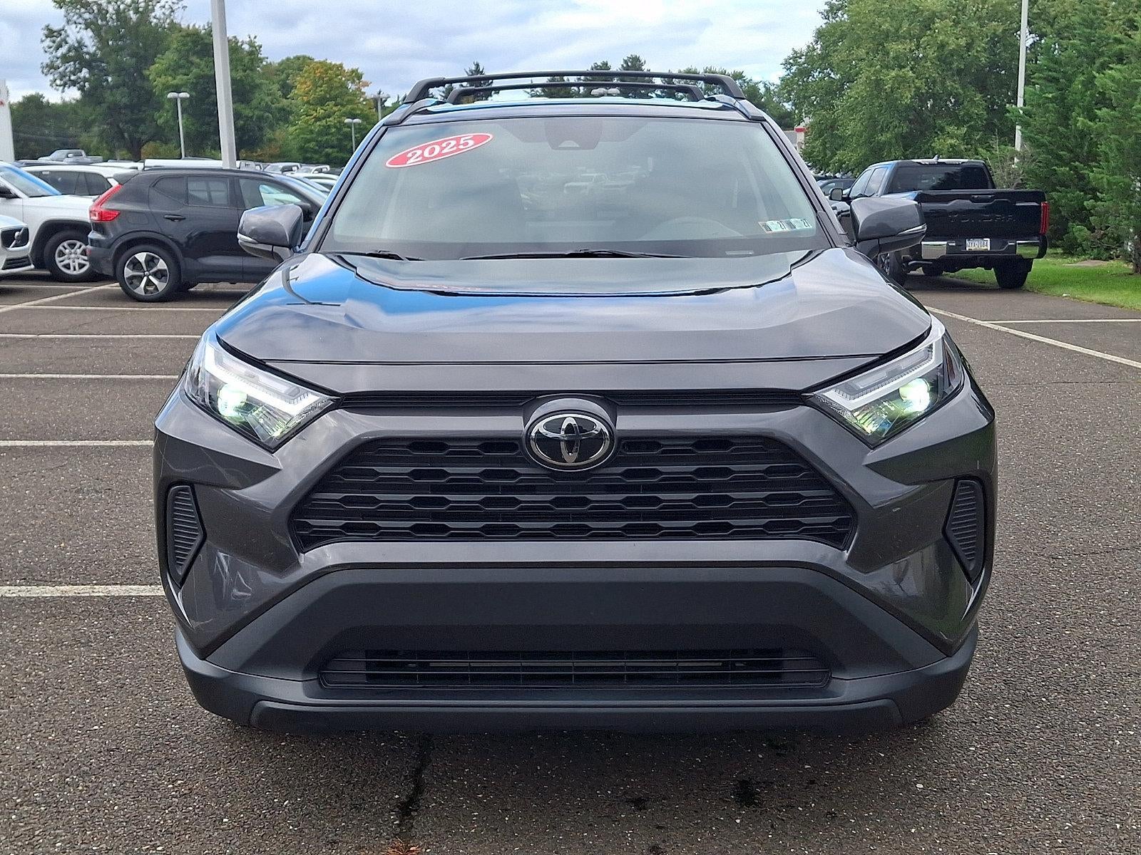 2025 Toyota RAV4 XLE AWD (Natl)