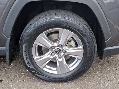 2025 Toyota RAV4 XLE AWD (Natl)