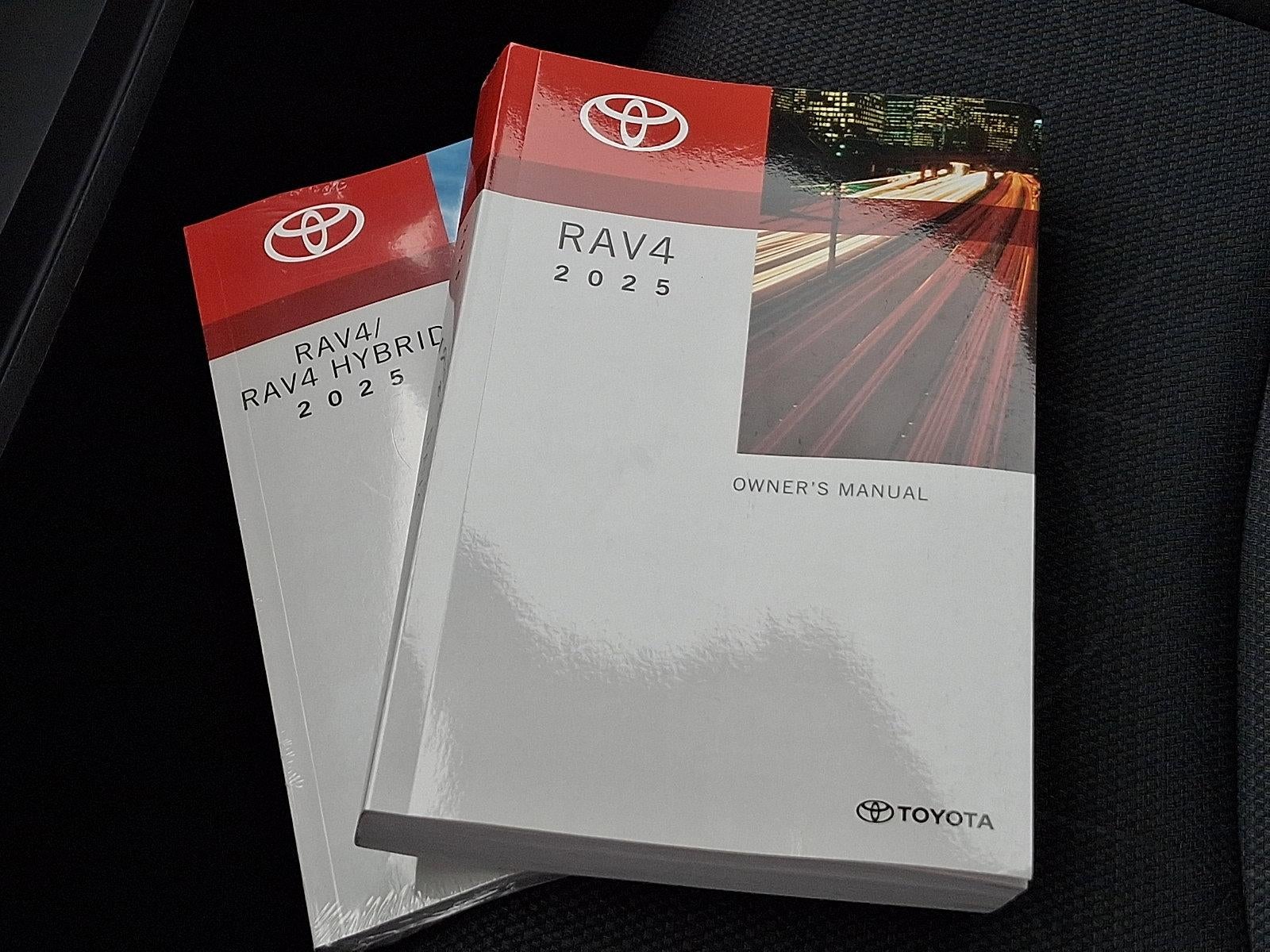 2025 Toyota RAV4 XLE AWD (Natl)