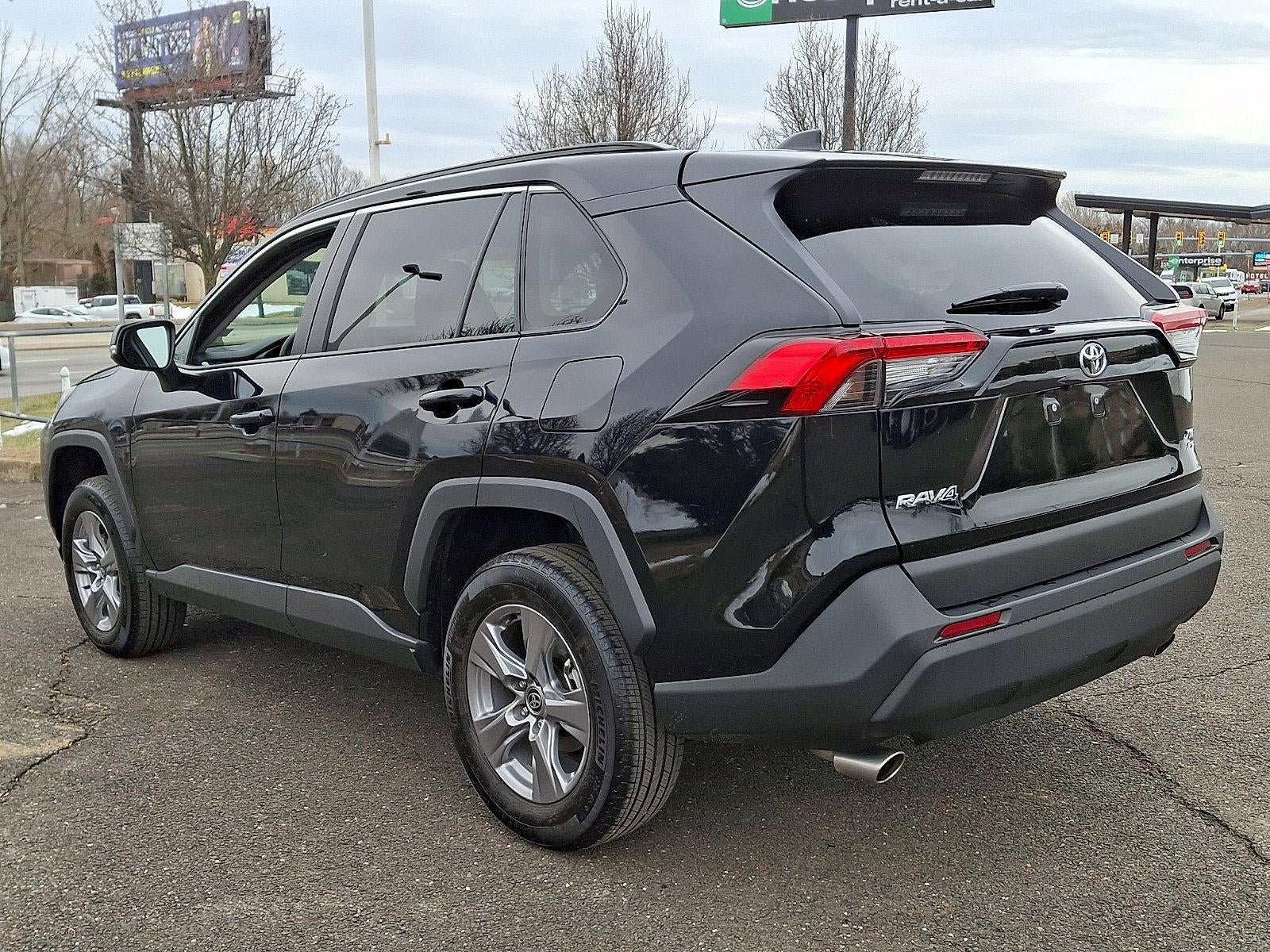 2025 Toyota RAV4 XLE AWD (Natl)