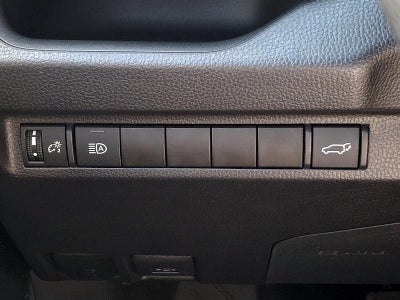 2025 Toyota RAV4 XLE AWD (Natl)
