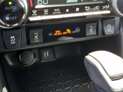 2023 Toyota RAV4 XLE AWD (Natl)