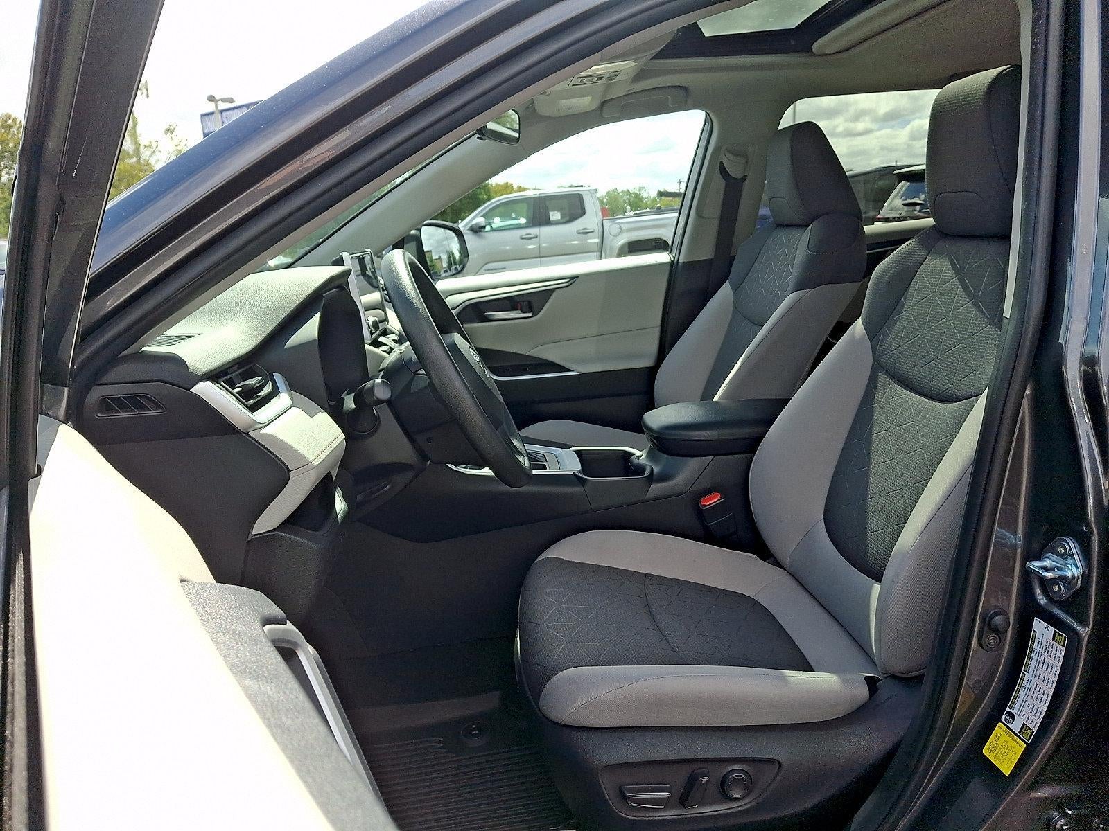2024 Toyota RAV4 XLE AWD (Natl)