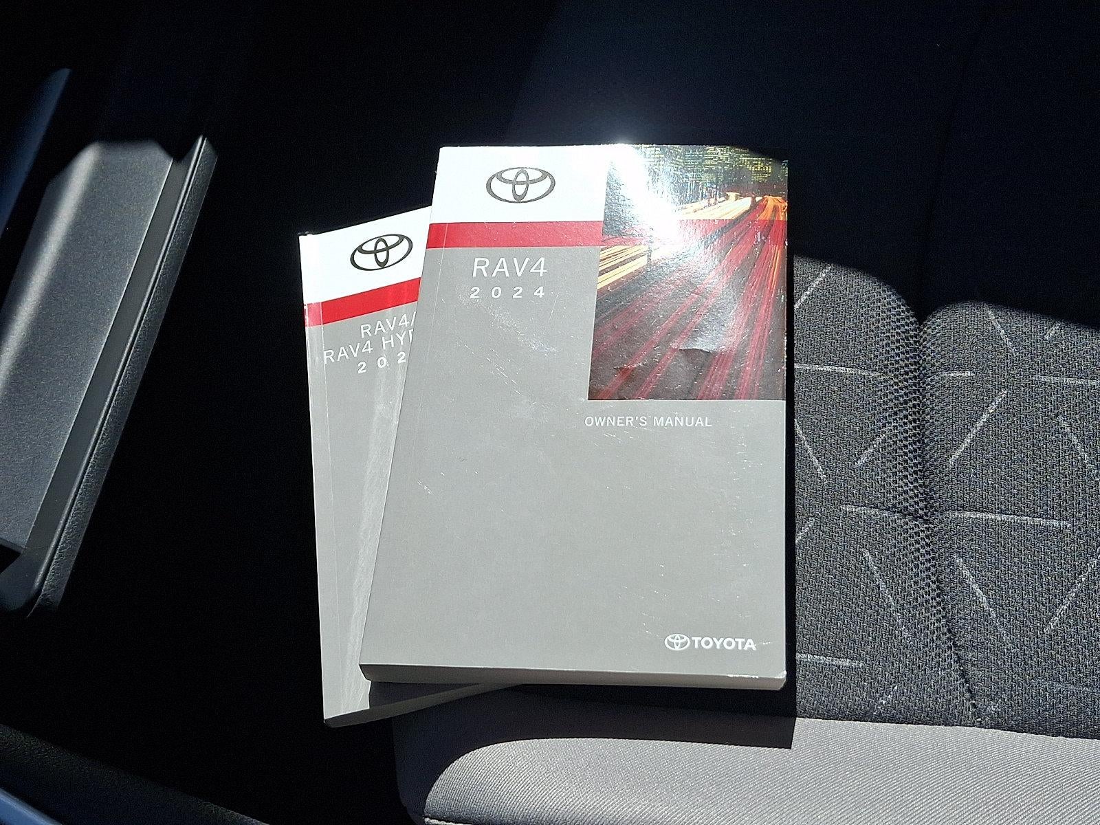 2024 Toyota RAV4 XLE AWD (Natl)