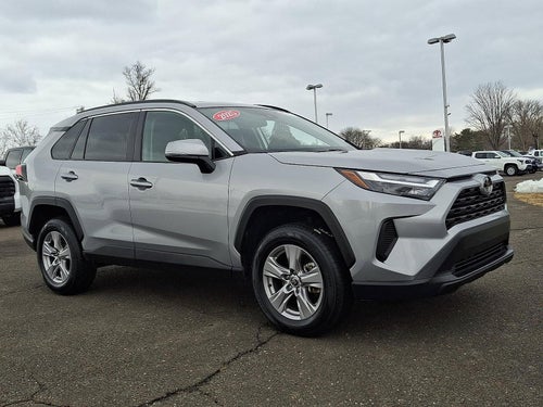 2025 Toyota RAV4 XLE AWD (Natl)
