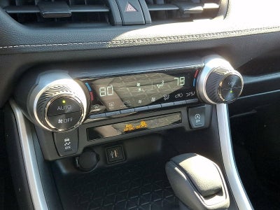 2025 Toyota RAV4 XLE AWD (Natl)