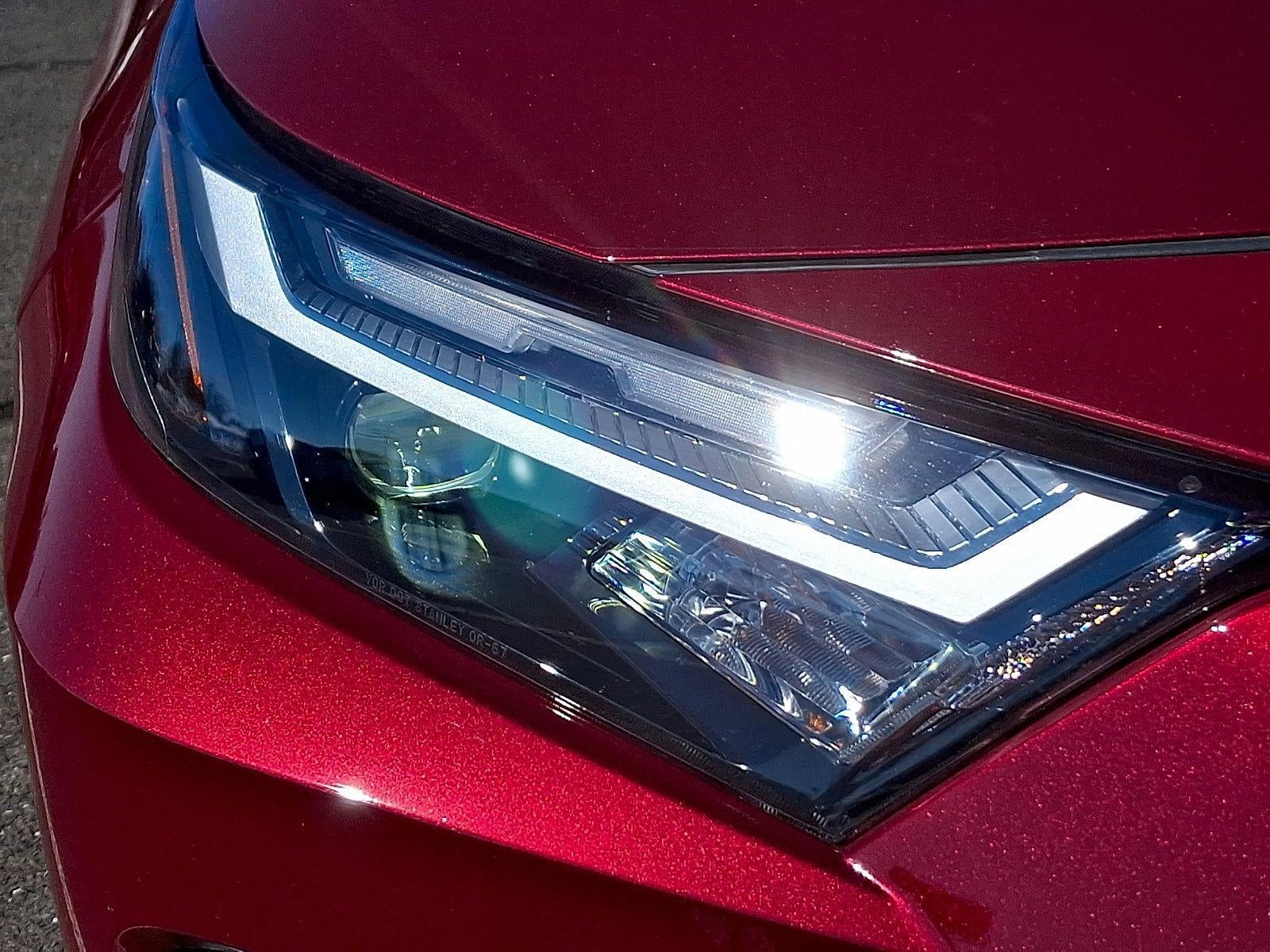 2025 Toyota RAV4 XLE AWD (Natl)