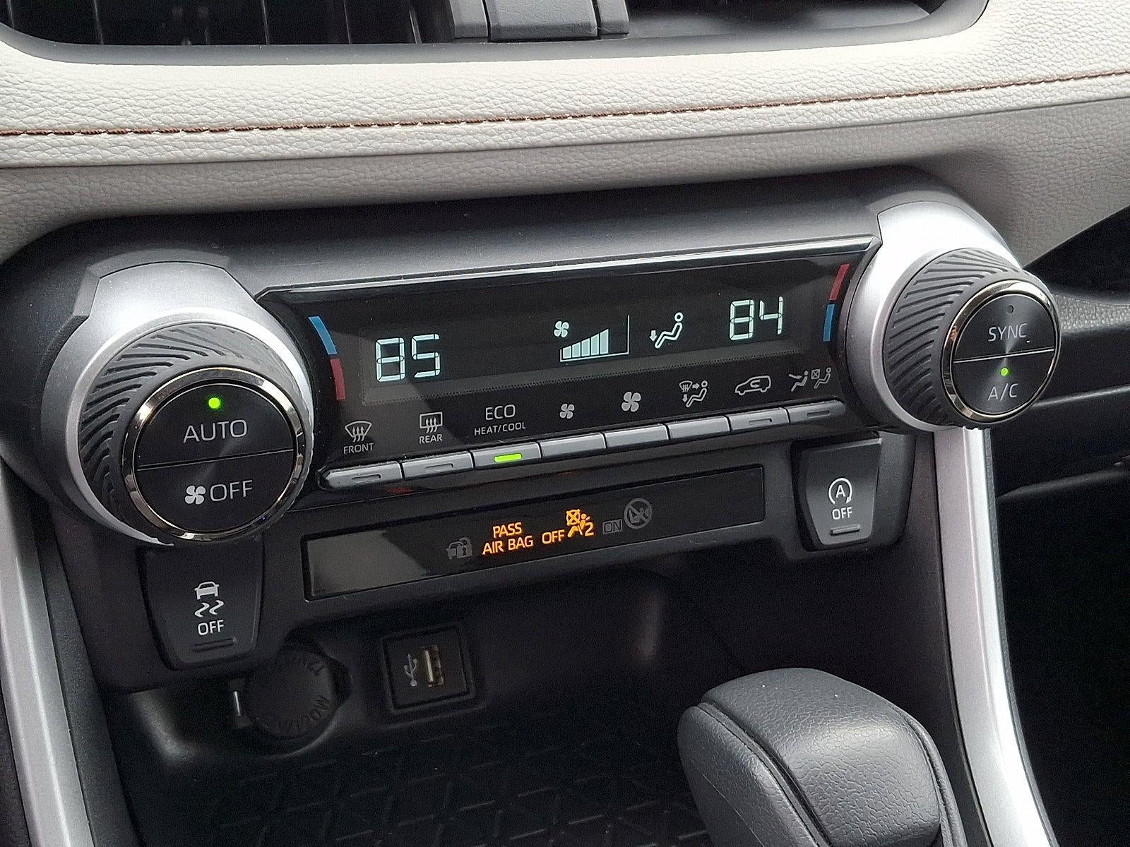 2025 Toyota RAV4 XLE AWD (Natl)