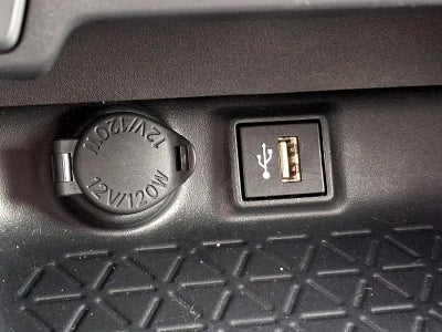 2025 Toyota RAV4 XLE AWD (Natl)