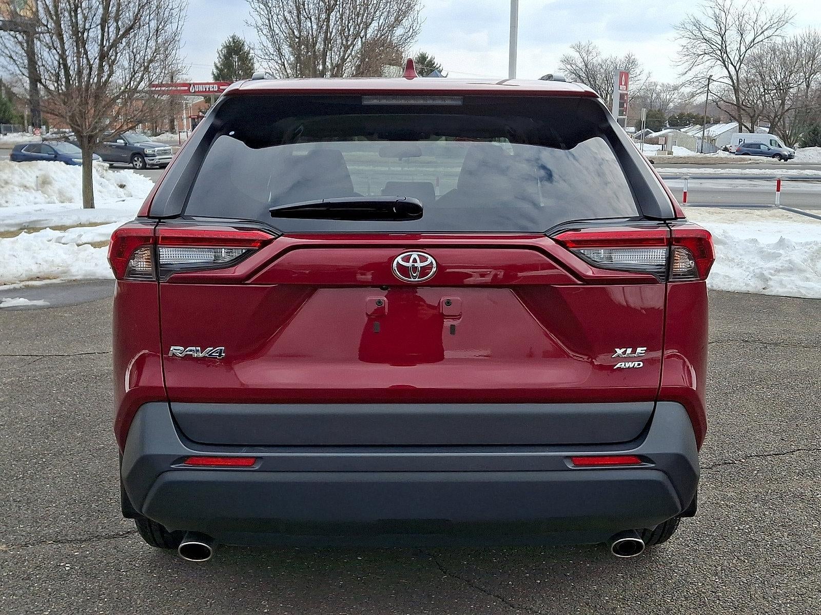 2025 Toyota RAV4 XLE AWD (Natl)