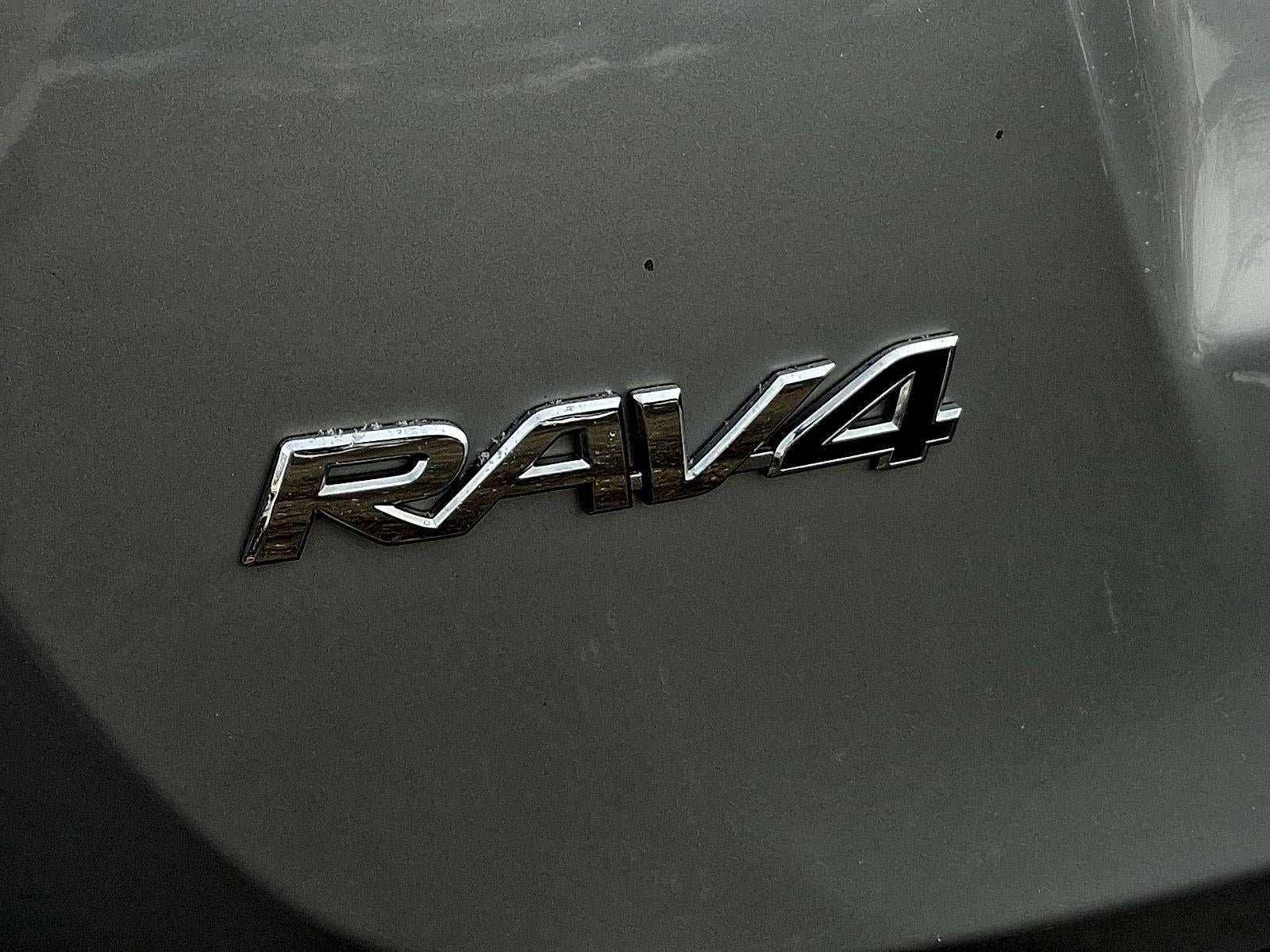 2018 Toyota RAV4 XLE AWD (Natl)