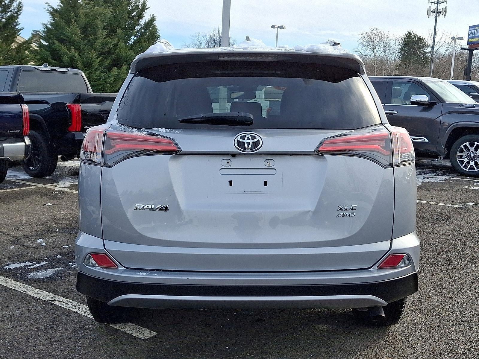2018 Toyota RAV4 XLE AWD (Natl)