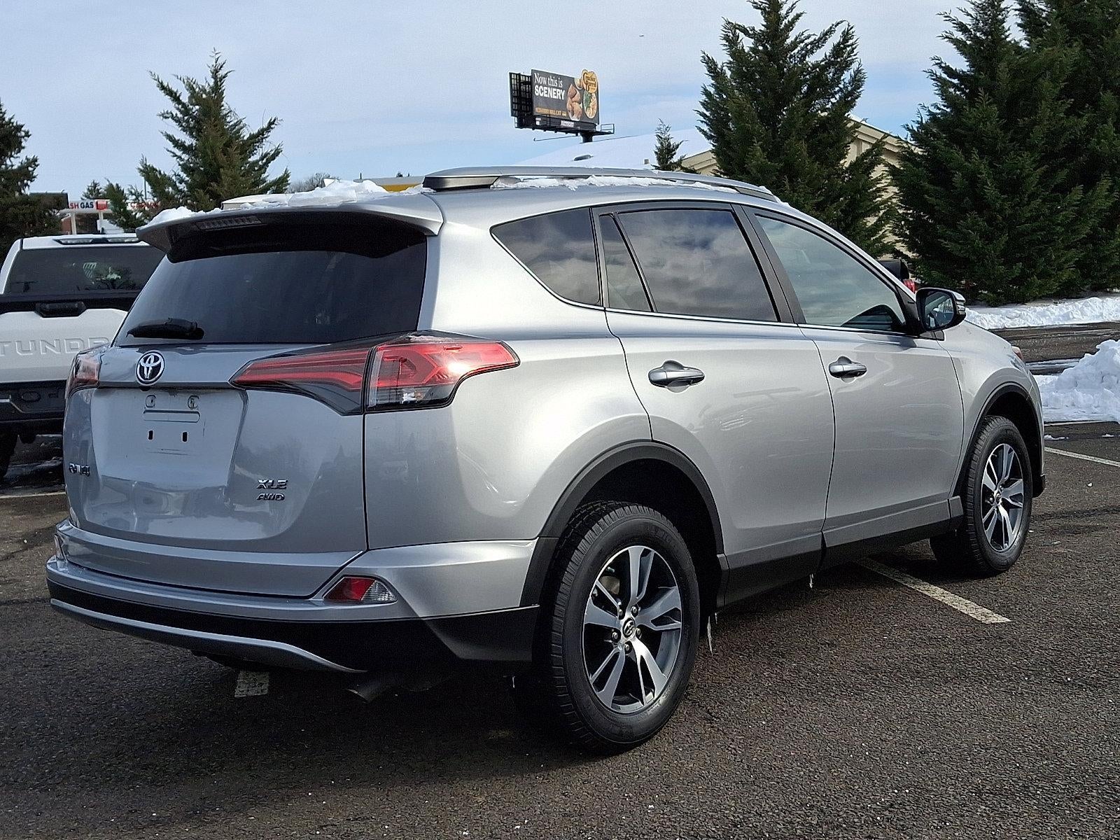 2018 Toyota RAV4 XLE AWD (Natl)
