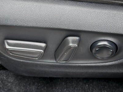 2025 Toyota RAV4 Hybrid XLE AWD (Natl)