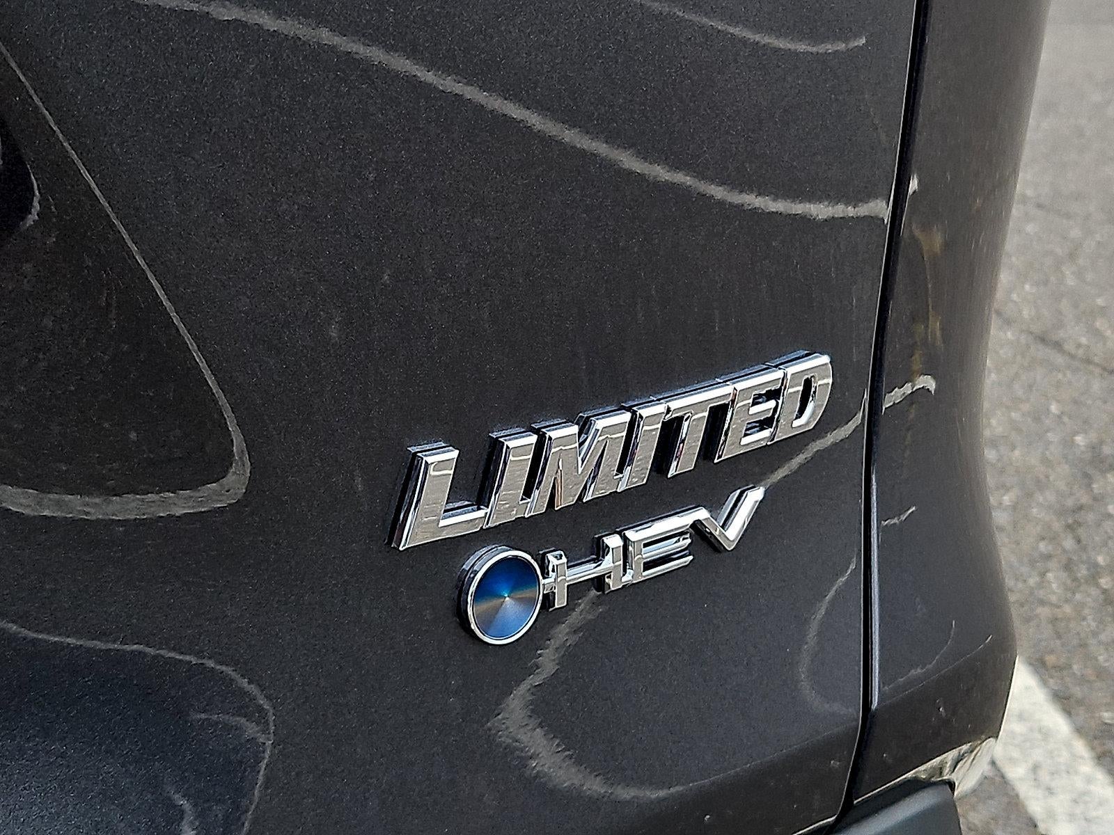2025 Toyota RAV4 Hybrid XLE AWD (Natl)