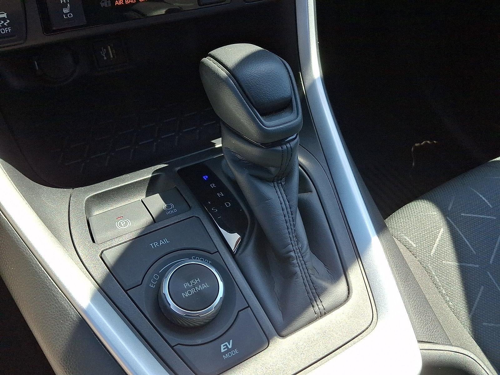 2024 Toyota RAV4 Hybrid XLE AWD (Natl)