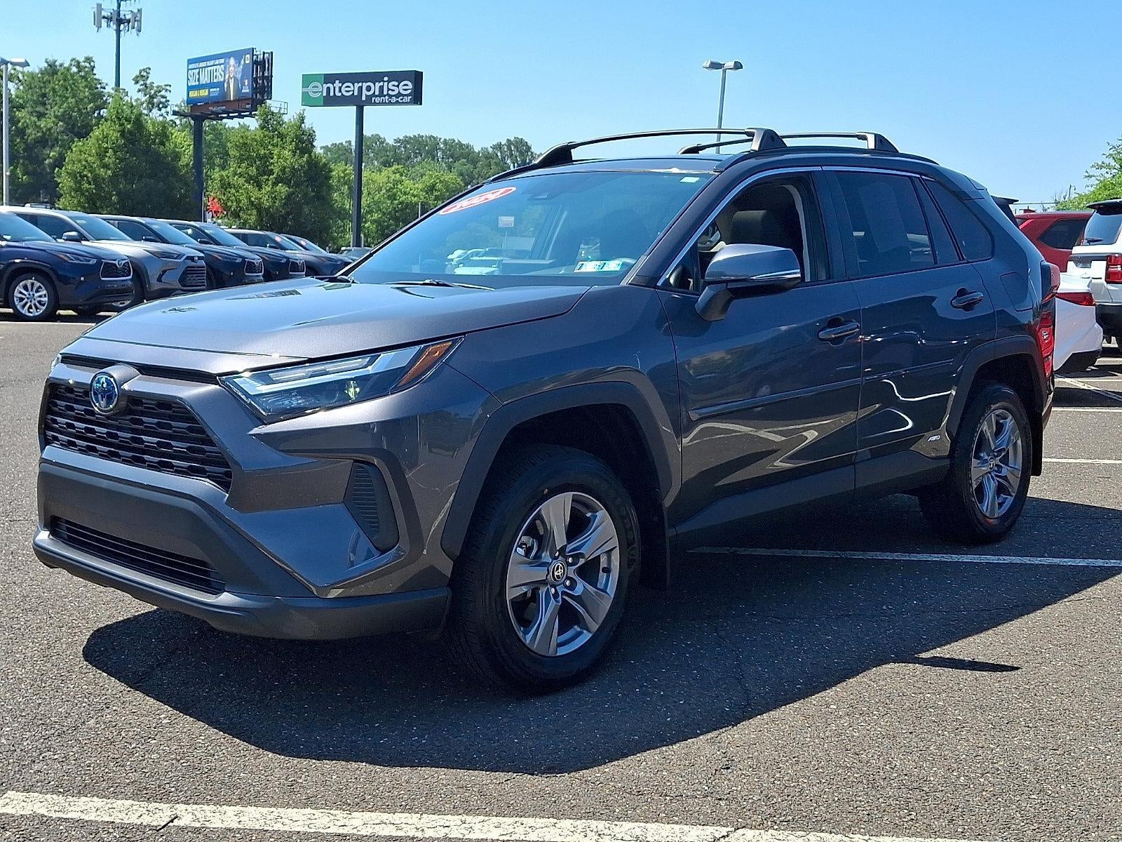 2024 Toyota RAV4 Hybrid XLE AWD (Natl)