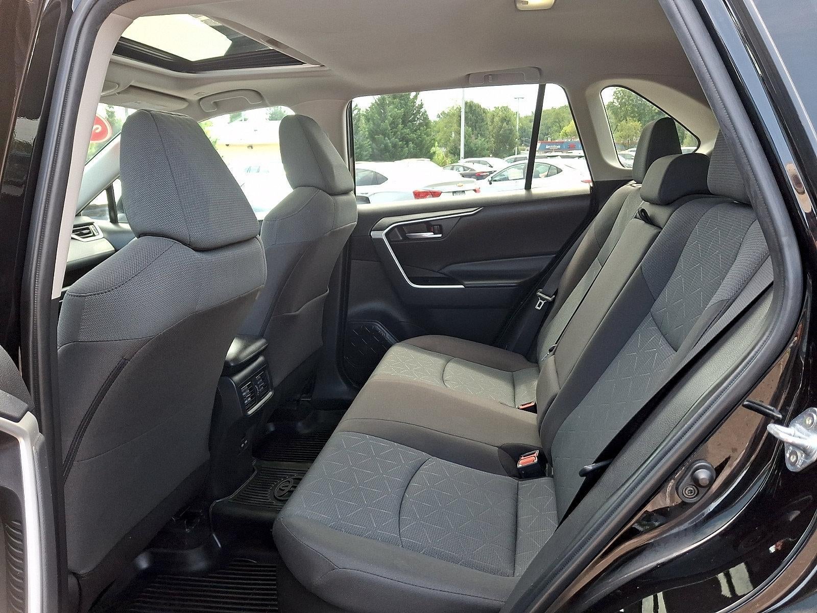 2024 Toyota RAV4 Hybrid XLE AWD (Natl)