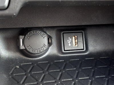 2024 Toyota RAV4 Hybrid XLE AWD (Natl)