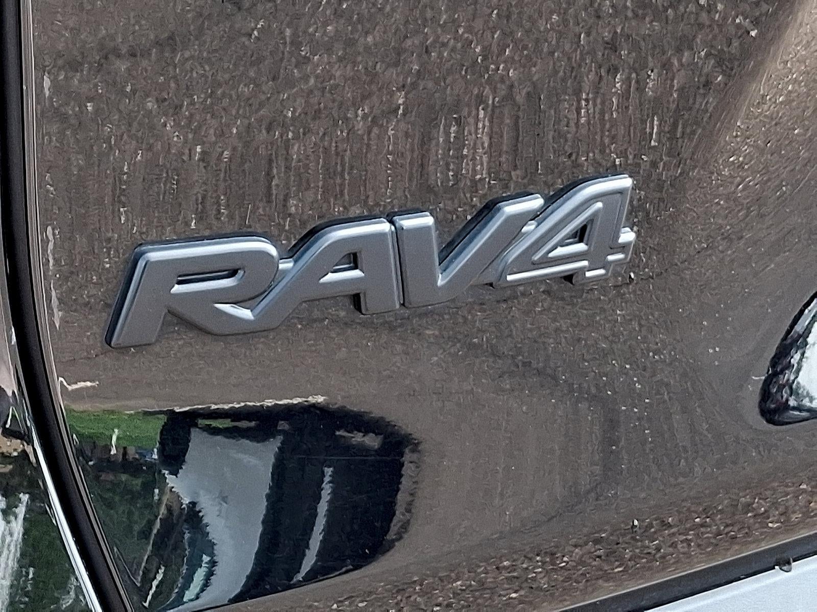 2024 Toyota RAV4 Hybrid XLE AWD (Natl)