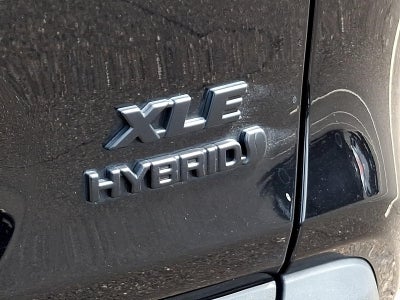 2024 Toyota RAV4 Hybrid XLE AWD (Natl)