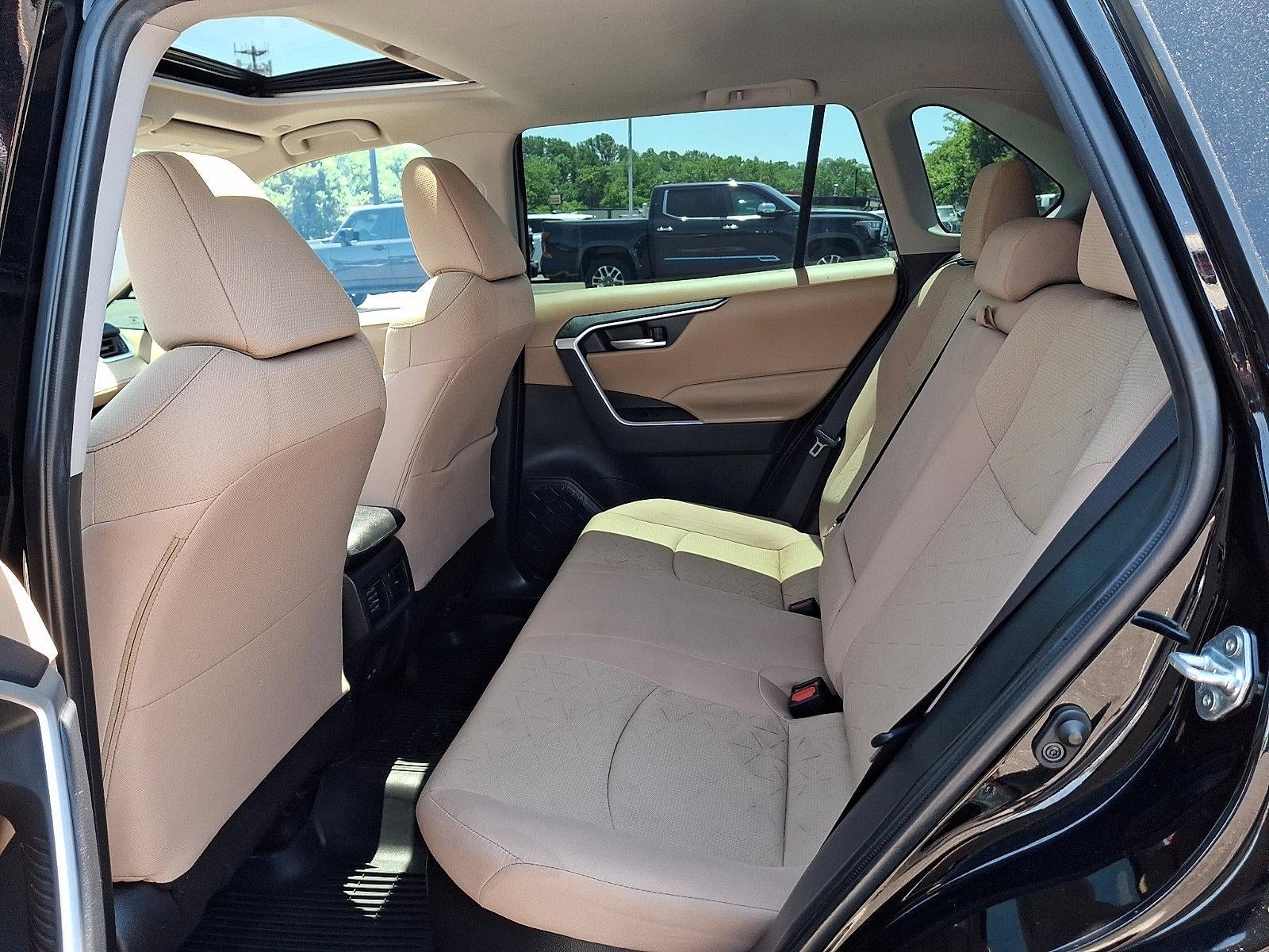 2024 Toyota RAV4 Hybrid XLE AWD (Natl)