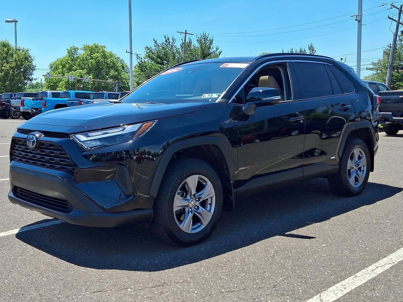 2024 Toyota RAV4 Hybrid XLE AWD (Natl)