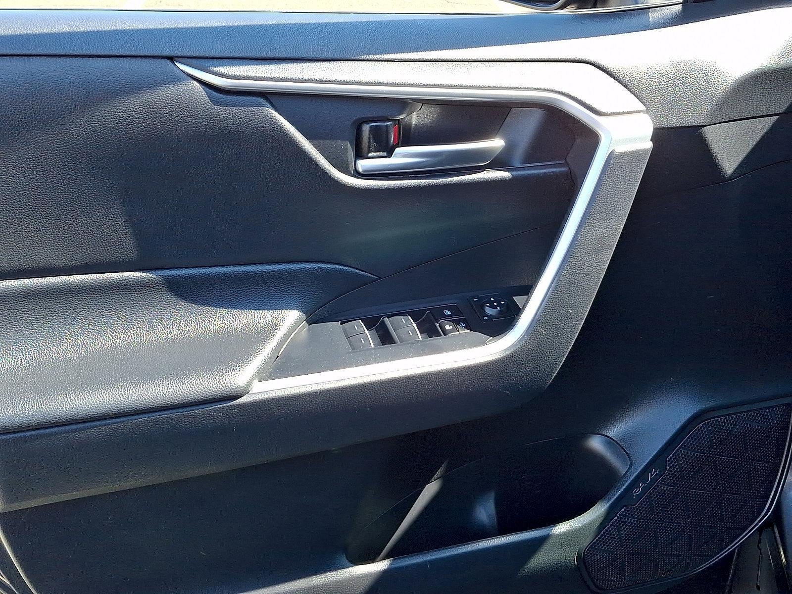 2024 Toyota RAV4 Hybrid XLE AWD (Natl)