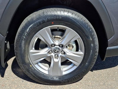 2024 Toyota RAV4 Hybrid XLE AWD (Natl)