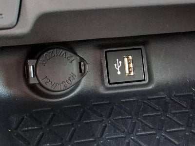 2025 Toyota RAV4 Hybrid Woodland AWD (Natl)