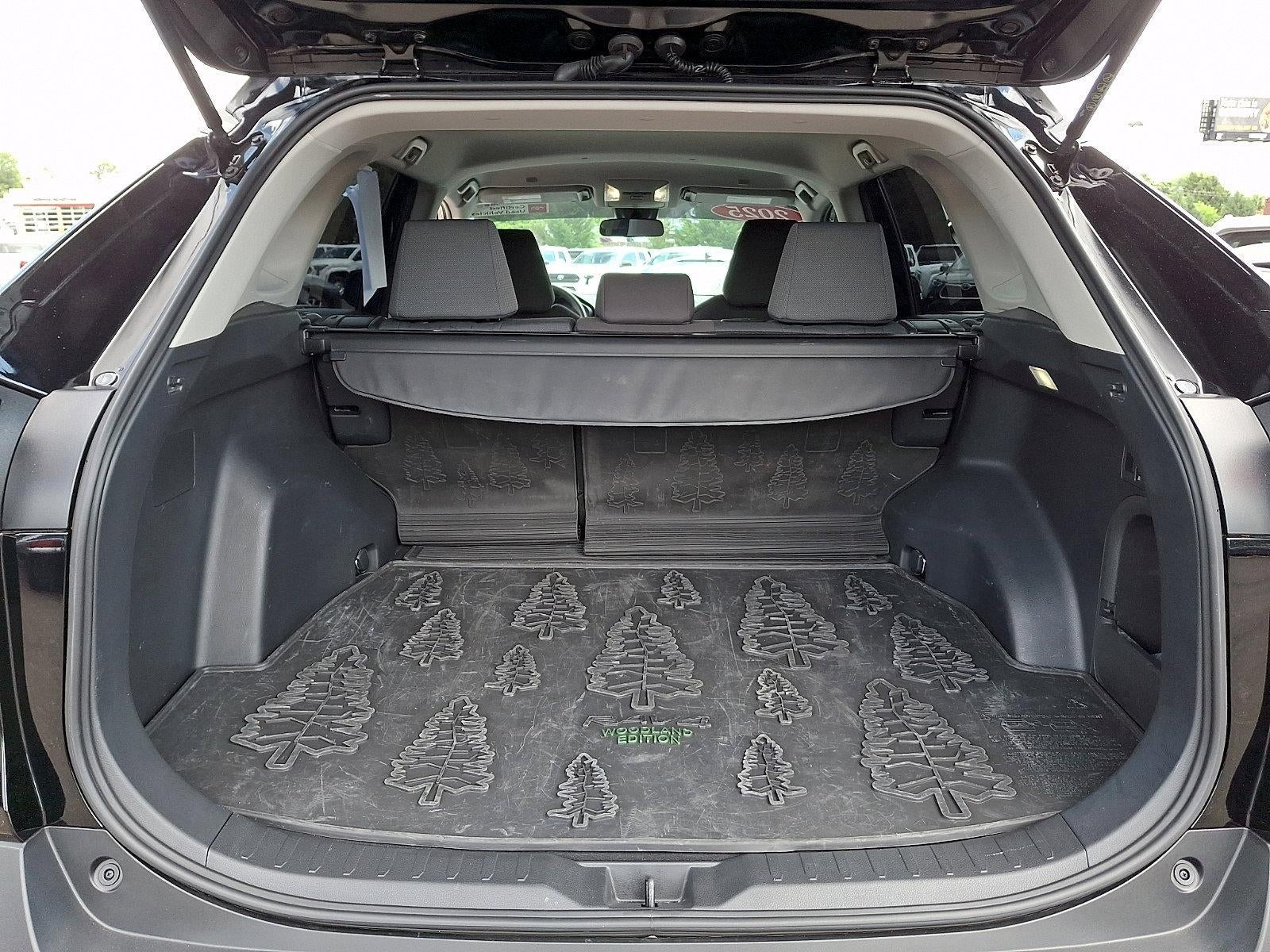 2025 Toyota RAV4 Hybrid Woodland AWD (Natl)