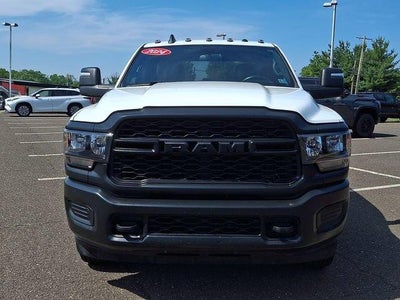 2024 RAM 3500 Tradesman 4x4 Crew Cab 8' Box