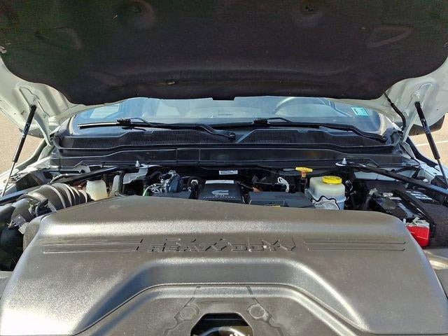 2024 RAM 3500 Tradesman 4x4 Crew Cab 8' Box