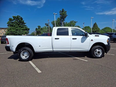 2024 RAM 3500 Tradesman 4x4 Crew Cab 8' Box