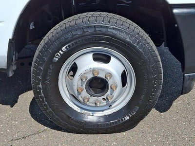2024 RAM 3500 Tradesman 4x4 Crew Cab 8' Box