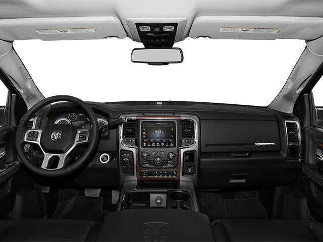 2014 RAM 2500 4WD Crew Cab 6.4 Ft Box SLT