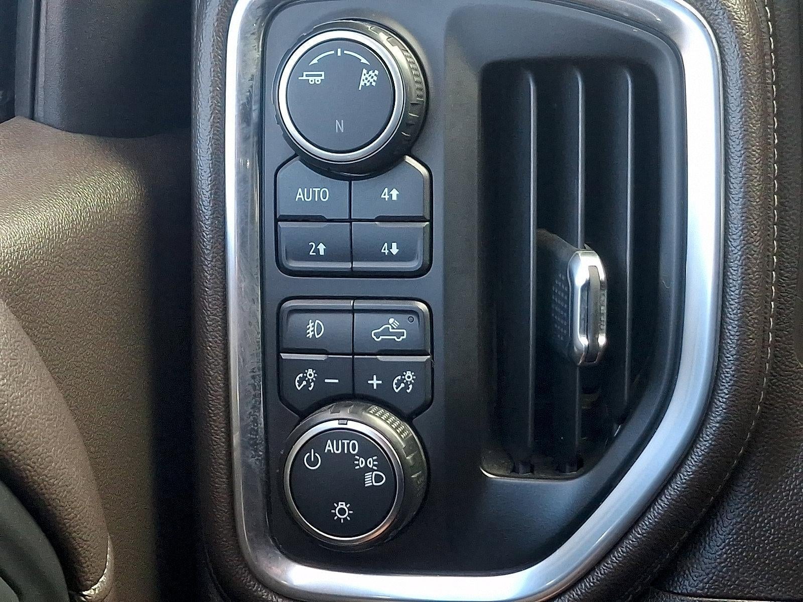 2019 Chevrolet Silverado 1500 Crew Cab Short Box 4-Wheel Drive RST