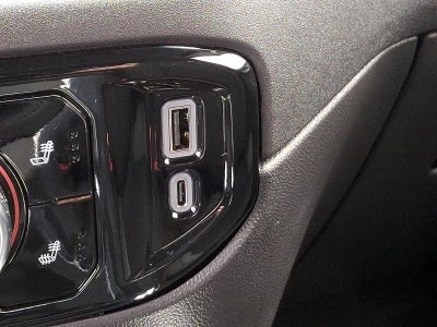 2025 GMC Sierra 1500 Crew Cab Short Box 4-Wheel Drive Elevation 3SB