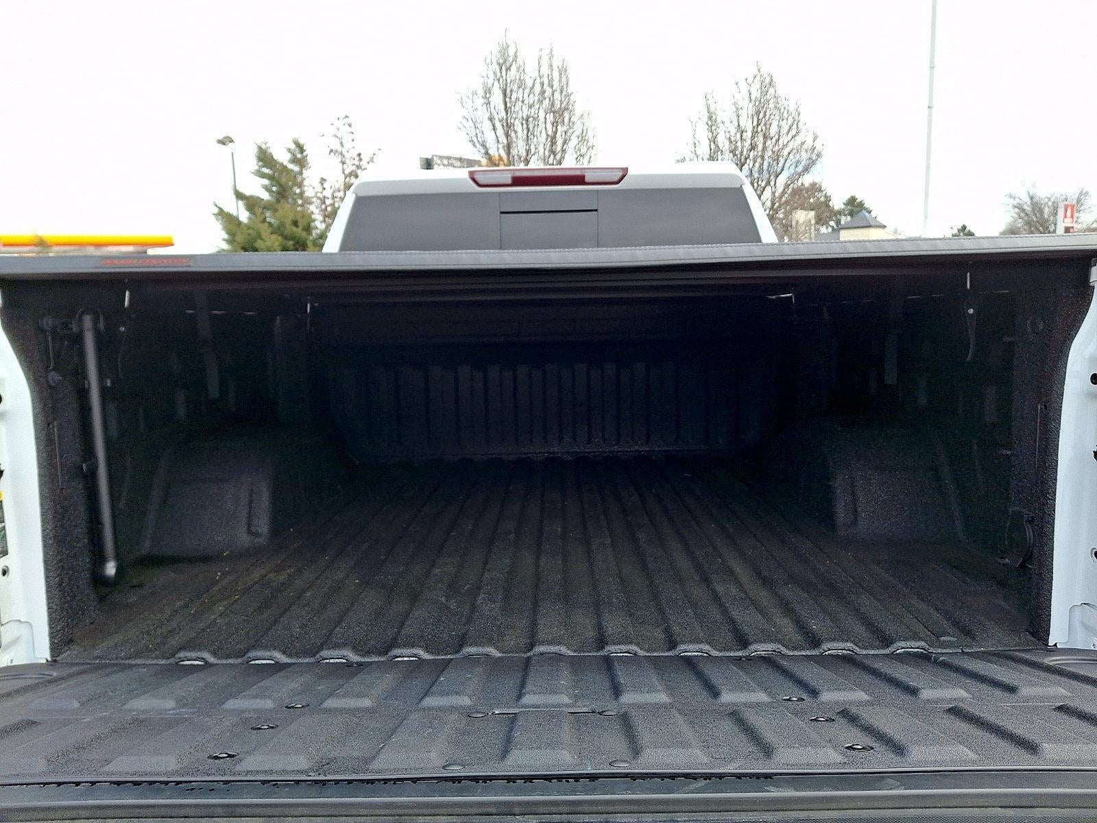 2025 GMC Sierra 1500 Crew Cab Short Box 4-Wheel Drive Elevation 3SB