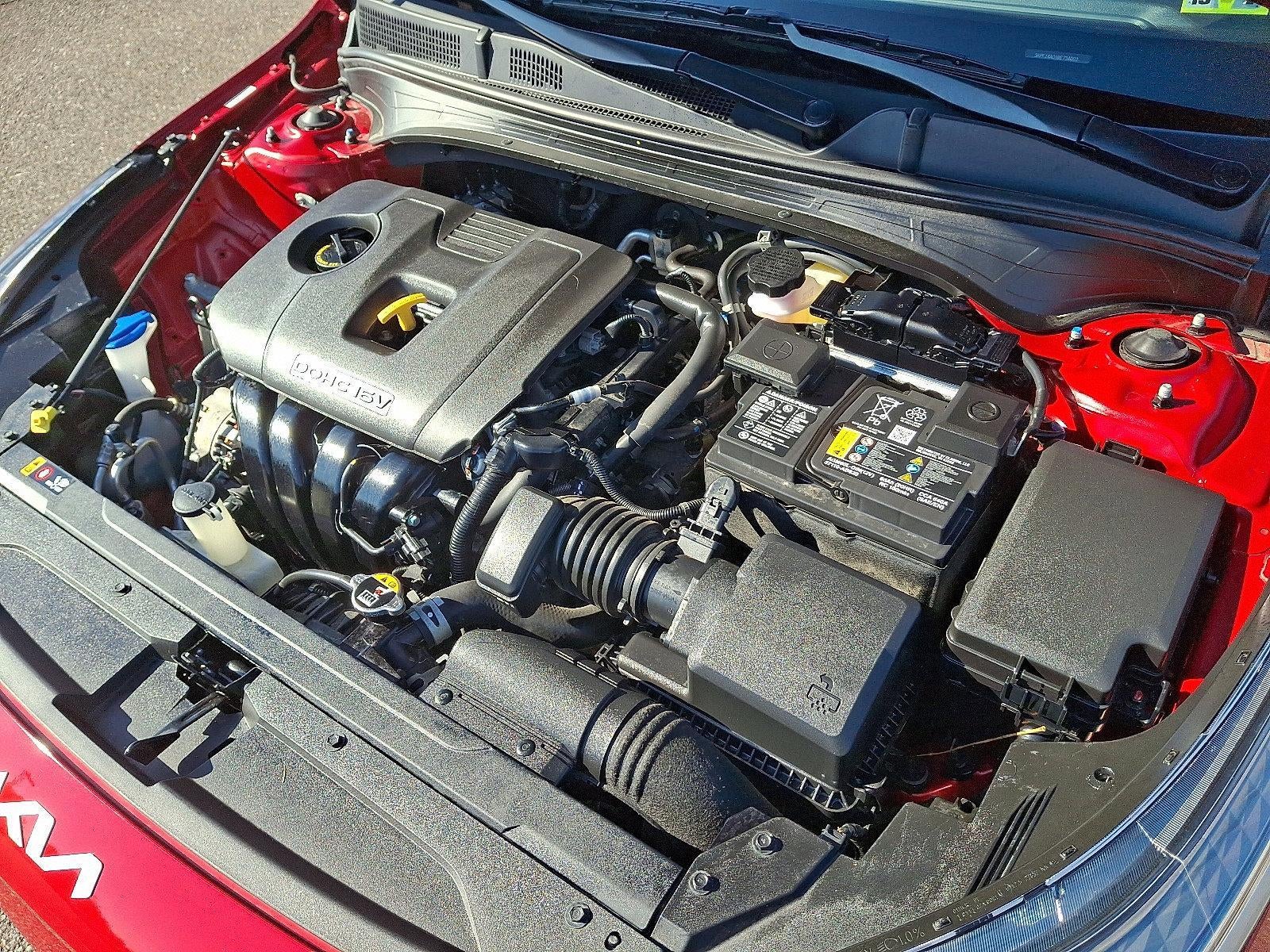 2024 Kia Forte LXS IVT