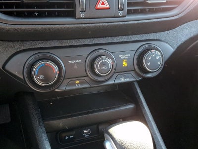 2024 Kia Forte LXS IVT