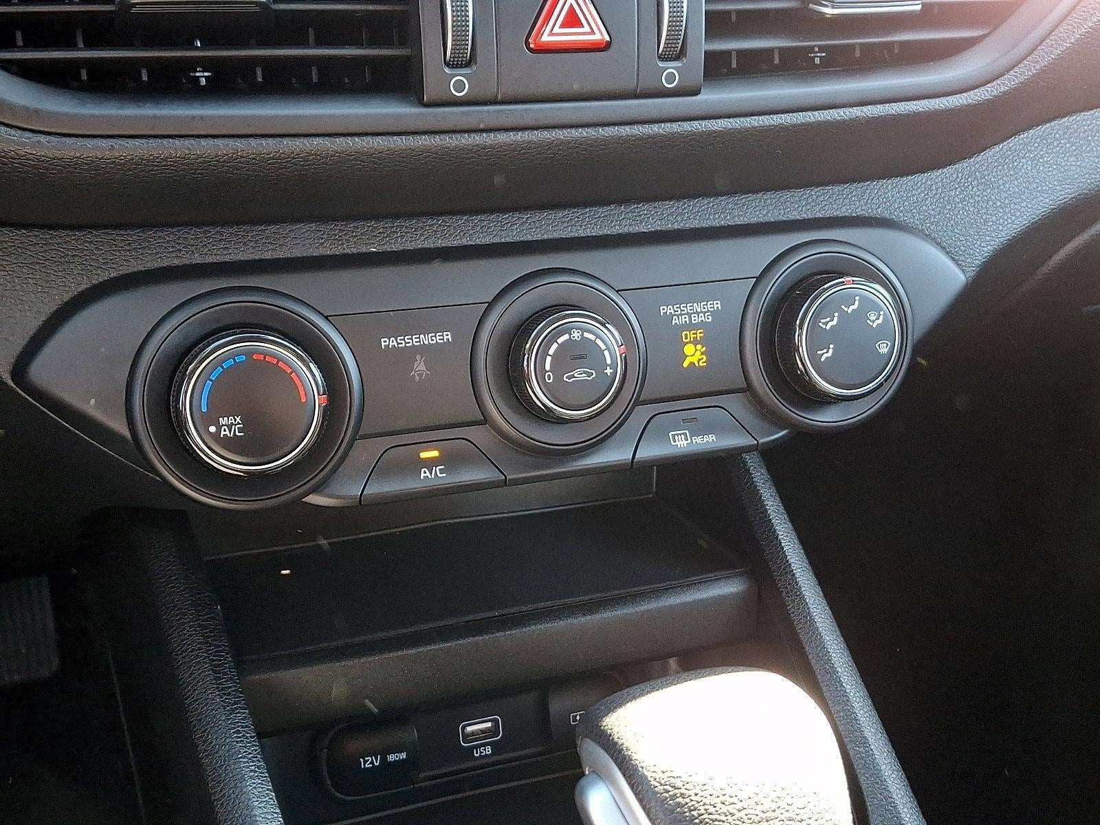 2024 Kia Forte LXS IVT