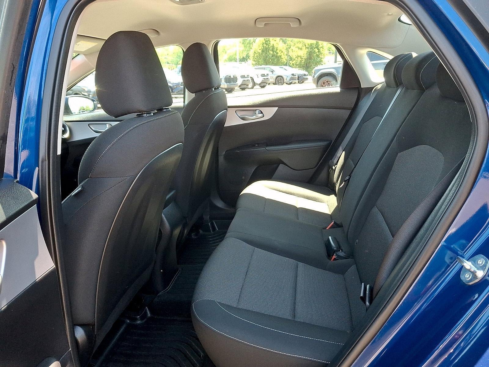 2024 Kia Forte LXS IVT