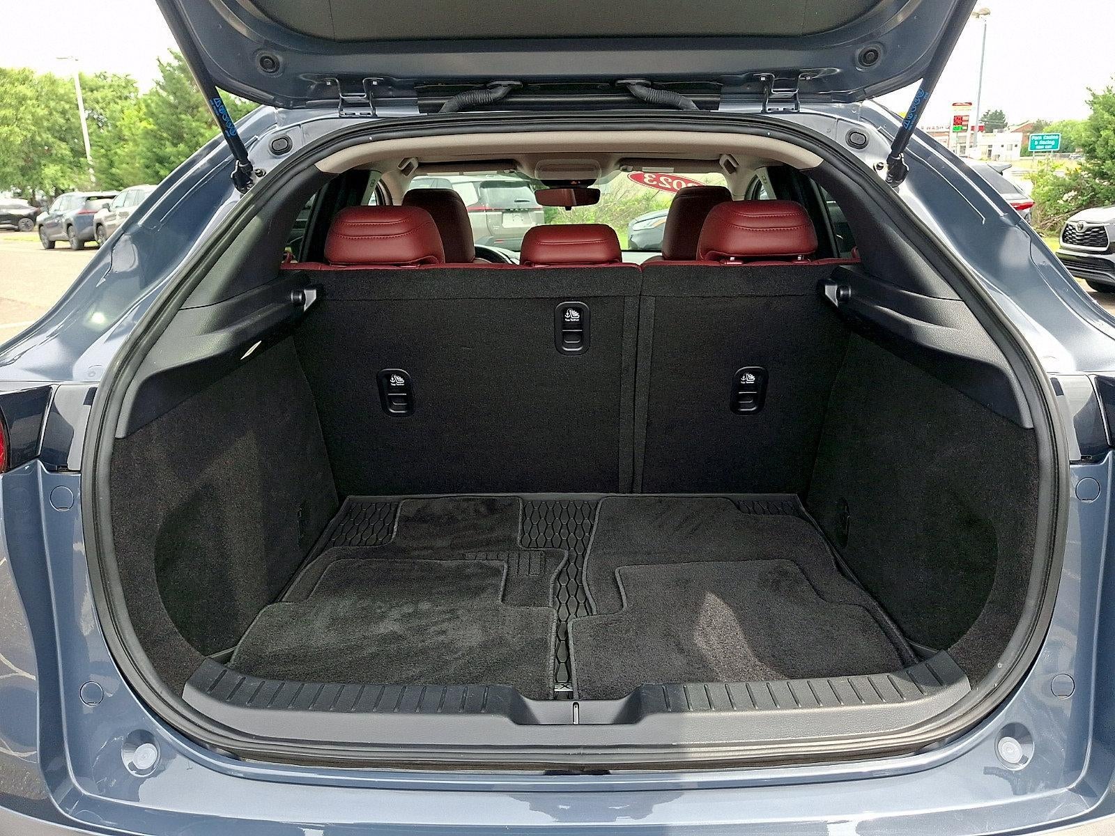 2023 Mazda Mazda CX-30 2.5 S Carbon Edition AWD