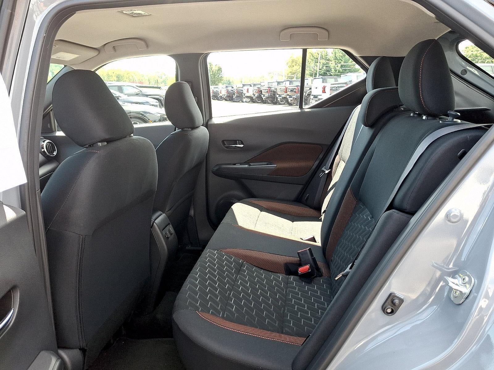 2024 Nissan Kicks SR FWD