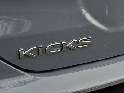 2024 Nissan Kicks SR FWD