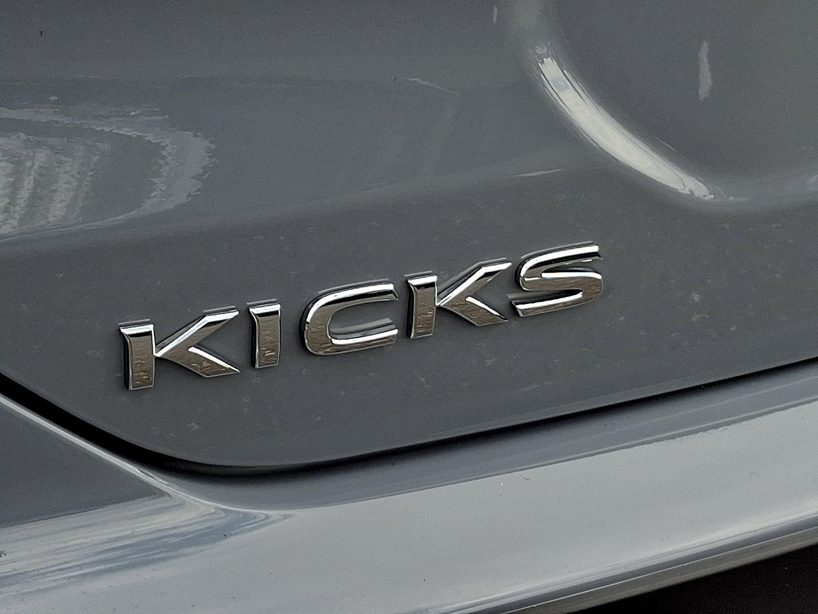 2024 Nissan Kicks SR FWD