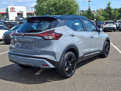 2024 Nissan Kicks SR FWD