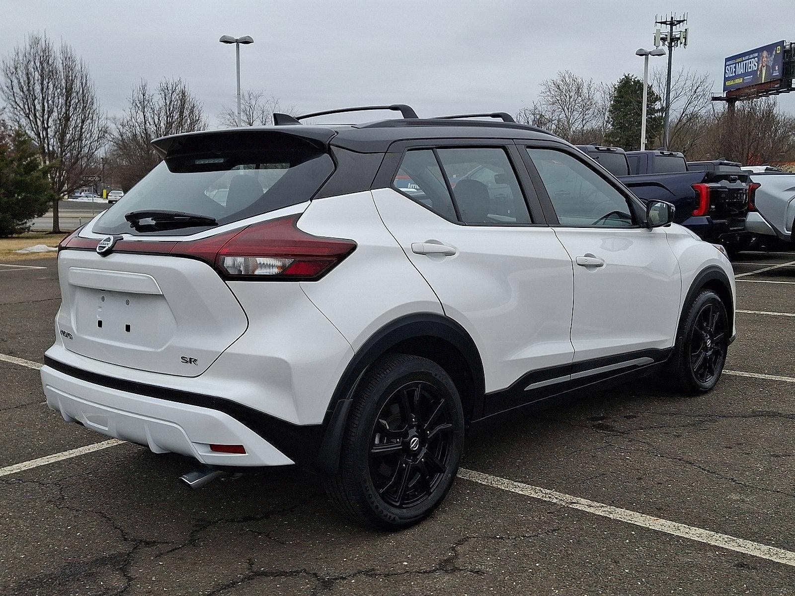 2021 Nissan Kicks SR FWD