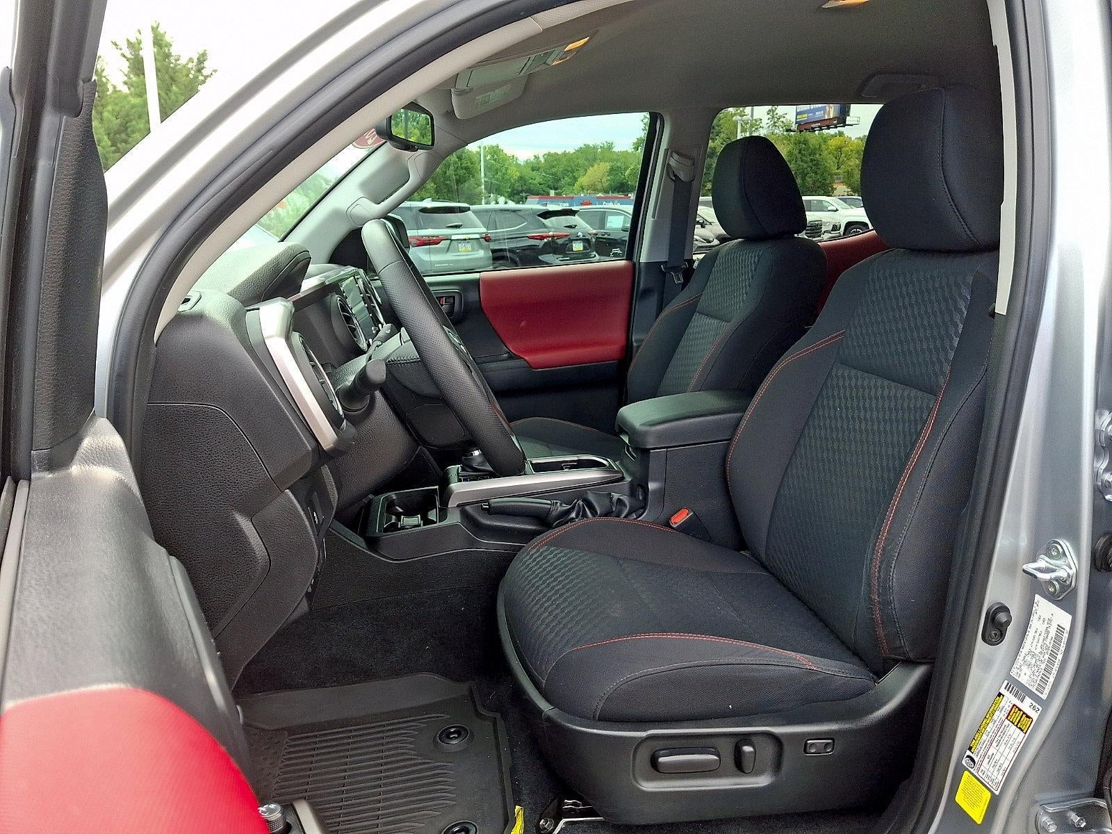 2023 Toyota Tacoma 4WD 4WD SR5 Double Cab 5' Bed V6 AT (GS)